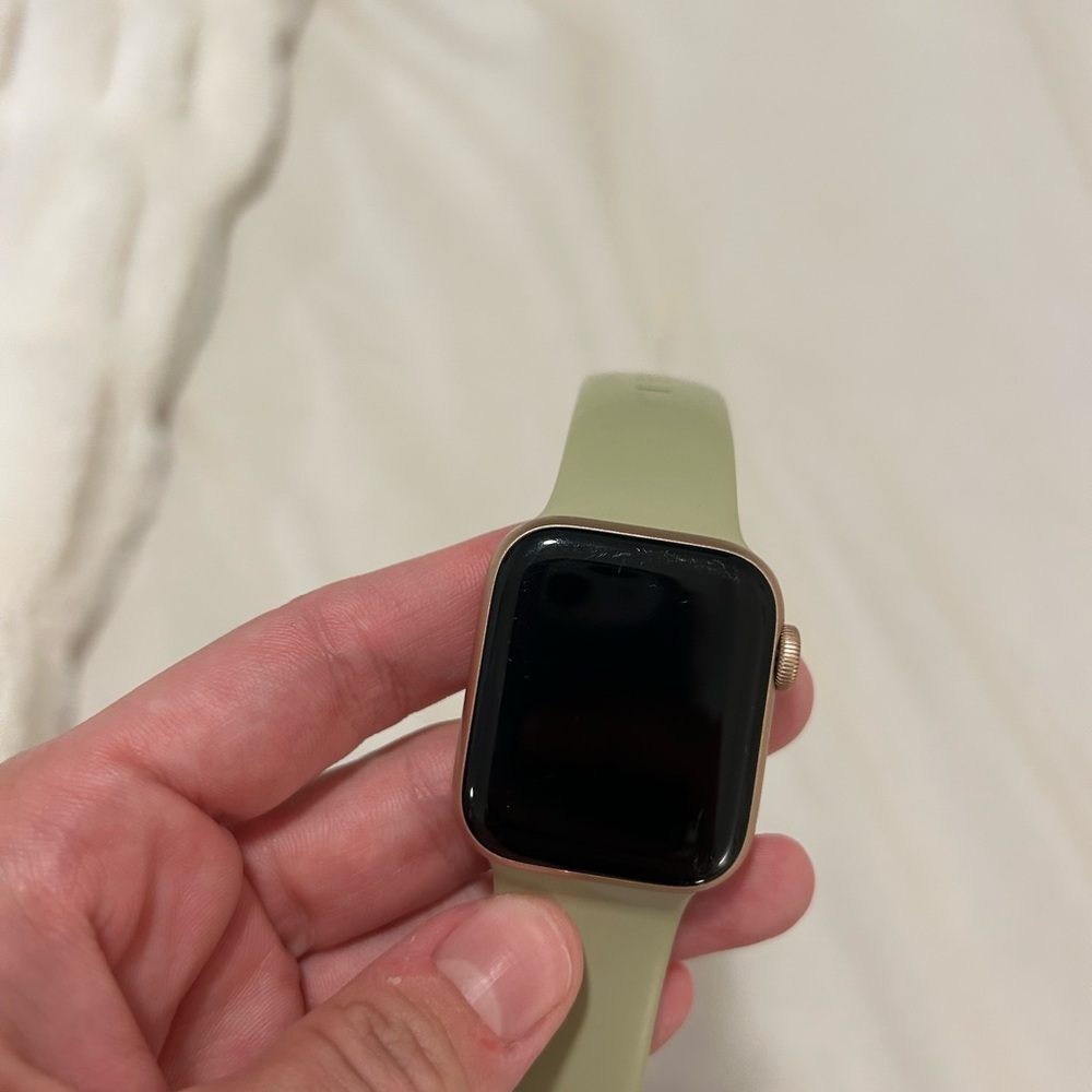 Apple Watch 10.6.1